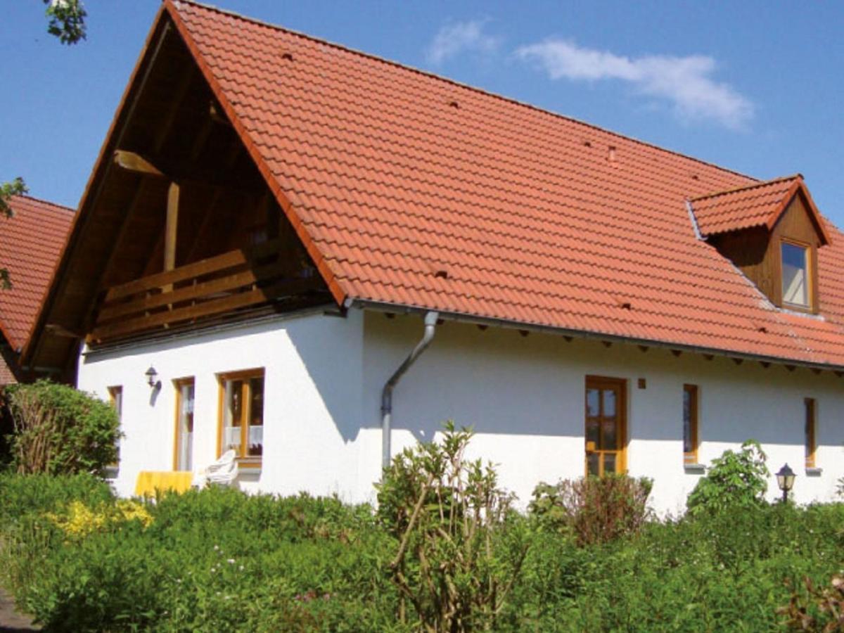 Spacious Apartment In The Green Bruchttal Bredenborn Экстерьер фото